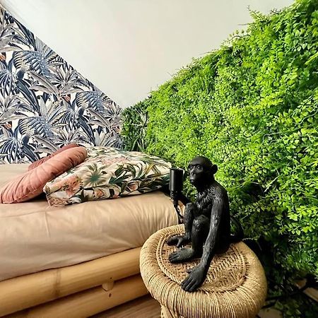 Nuit Dans La Jungle - Love Room Souppes-sur-Loing Zewnętrze zdjęcie