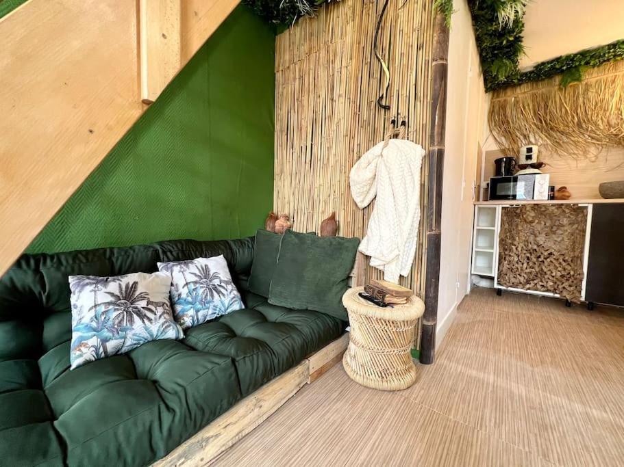 Nuit Dans La Jungle - Love Room Souppes-sur-Loing Zewnętrze zdjęcie